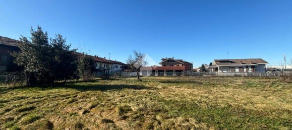 1819m² Land in Chivasso, Italy No. 92368 6