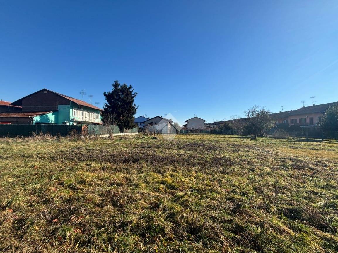 1819m² Land in Chivasso, Italy No. 92368
