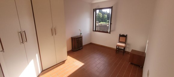 4 bedrooms House in Signa, Italy No. 323144 32