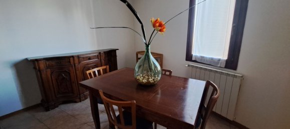 4 bedrooms House in Signa, Italy No. 323144 20