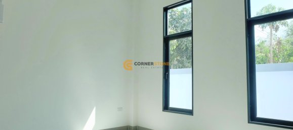 125m² House in Bang Lamung, Thailand No. 77742 15