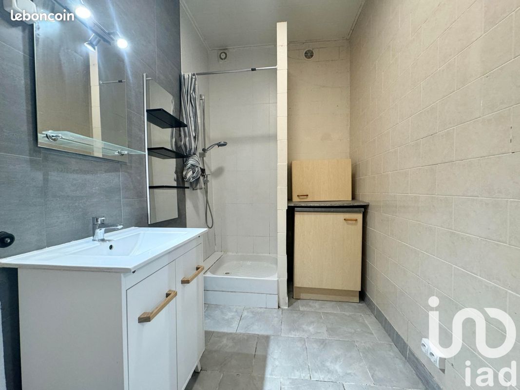 2 غرف نوم منزل في Bogny-sur-Meuse, France رقم 257474