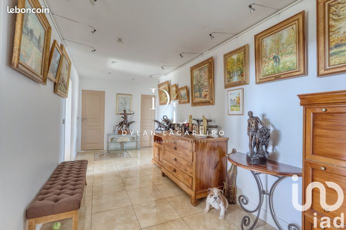 4 rooms Apartment in Epinay-sur-Seine, France No. 360286