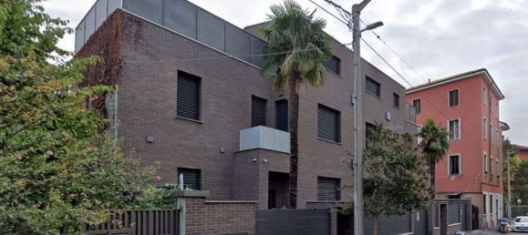 2غرفة شقة في Monza, Italy رقم 186891 4