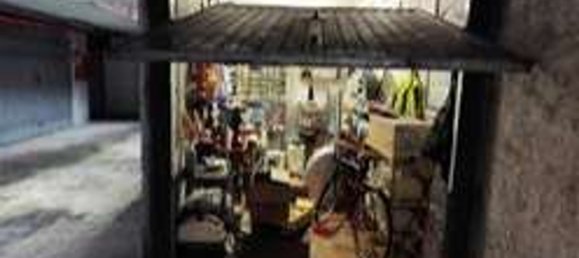 2غرفة شقة في Monza, Italy رقم 186891 11