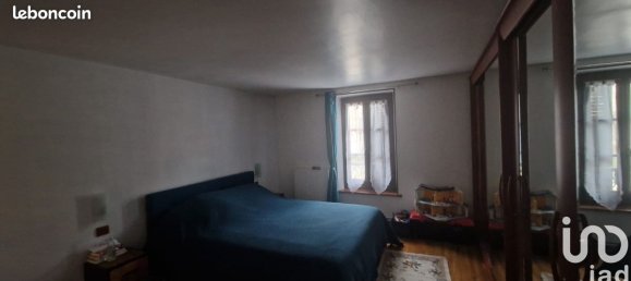 4 bedrooms House in Saint-Leger-des-Aubees, France No. 63744 6