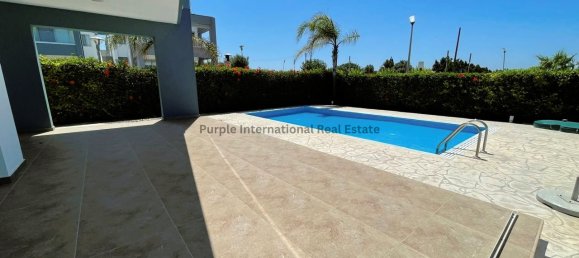 3 غرف نوم شقة في Pervolia, Cyprus رقم 922 15