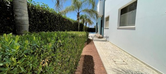 3 غرف نوم شقة في Pervolia, Cyprus رقم 922 2