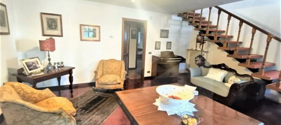 4 rooms House in Sassuolo, Italy No. 22677 18