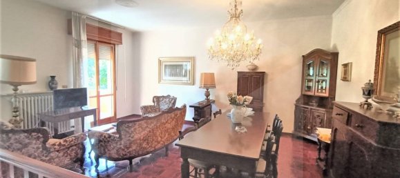 4 rooms House in Sassuolo, Italy No. 22677 29