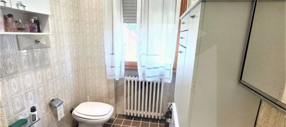 4 rooms House in Sassuolo, Italy No. 22677 37