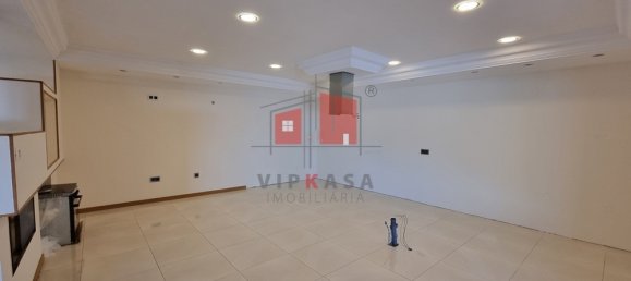 Casa de 6 dormitorios en Leiria, Portugal No. 152706 8