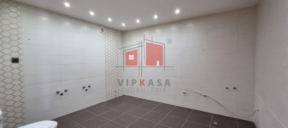 Casa de 6 dormitorios en Leiria, Portugal No. 152706 12