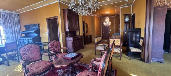 6 bedrooms Apartment in Asti, Italy No. 375305 4