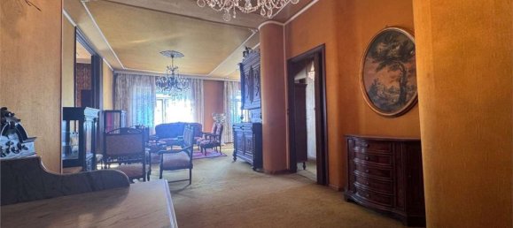 6 bedrooms Apartment in Asti, Italy No. 375305 2