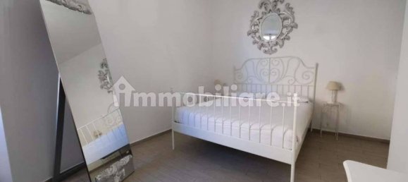 Коммерческая недвижимость с 5 комнатами в Рим, Италия № 335885 4