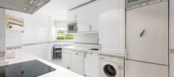 2 bedrooms Apartment in Estepona, Spain No. 149066 19