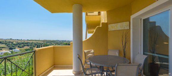 2 bedrooms Apartment in Estepona, Spain No. 149066 5