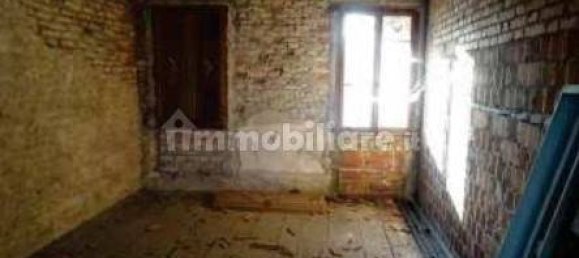 4 bedrooms House in Pordenone, Italy No. 192617 20