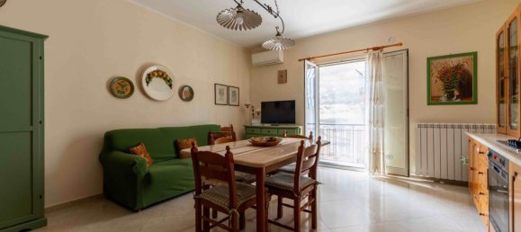 4 Schlafzimmer Haus in Lascari, Italy, Nr. 322871 9