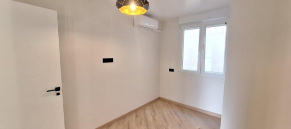 1 bedroom Apartment for sale in Torrevieja, Alicante, Valencian Community, Spain № 365857 25