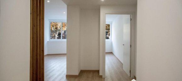 2 Schlafzimmer Wohnung in Sants-Montjuic, Spain, Nr. 141819 6