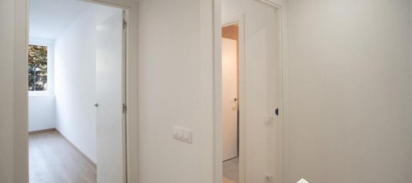 2 Schlafzimmer Wohnung in Sants-Montjuic, Spain, Nr. 141819 11