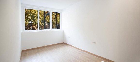 2 Schlafzimmer Wohnung in Sants-Montjuic, Spain, Nr. 141819 5