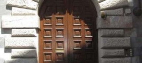 Apartamento de 3 dormitorios en Como, Italy No. 361918 3