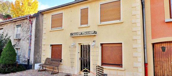 4 chambres Maison de ville à Cattenom, France No. 212856 2