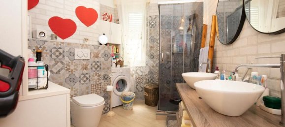 3 rooms Apartment in Genoa, Italy No. 271197 28