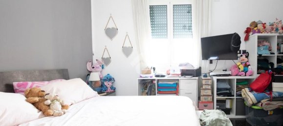 3 rooms Apartment in Genoa, Italy No. 271197 32