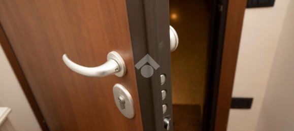 3 rooms Apartment in Genoa, Italy No. 271197 27