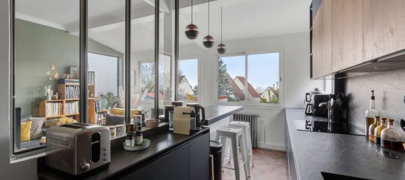 3 bedrooms House in Nanterre, France No. 134554 4