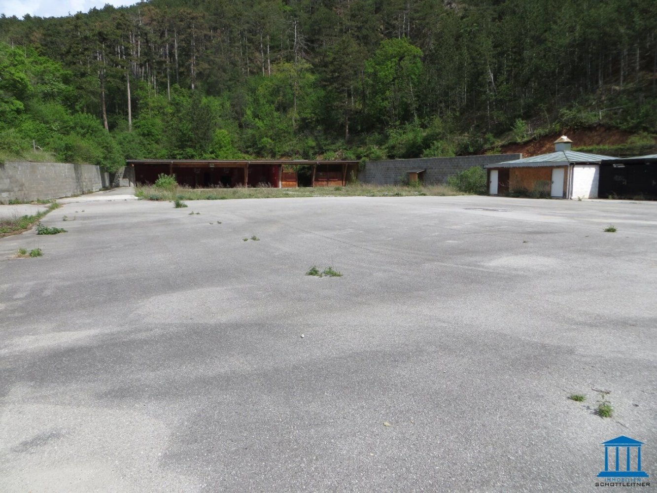  Land in Willendorf, Austria No. 30110