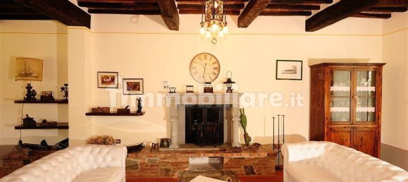 Casa de 6 dormitorios en Cortona, Italy No. 230099 30