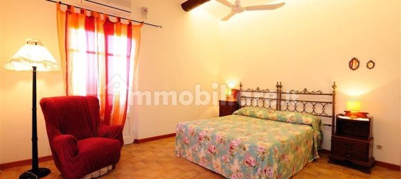 Casa de 6 dormitorios en Cortona, Italy No. 230099 46