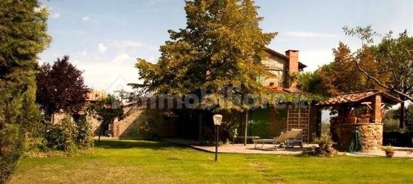 Casa de 6 dormitorios en Cortona, Italy No. 230099 26