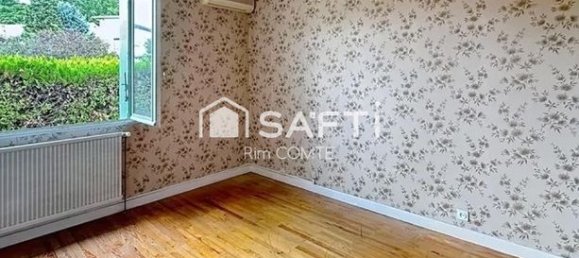 Casa de 3 dormitorios en Salaise-sur-Sanne, France No. 287001 8