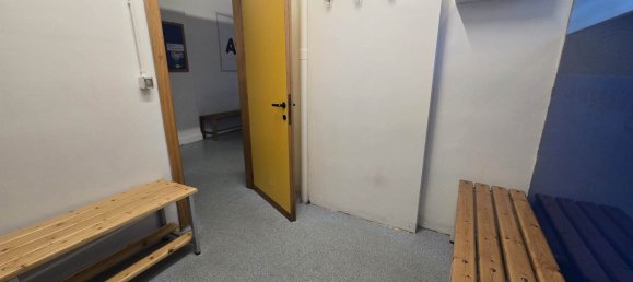 5 rooms Commercial property in Rome, Italy No. 33874 8