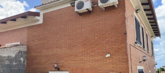 5 rooms Apartment in Pomezia, Italy No. 4538 4