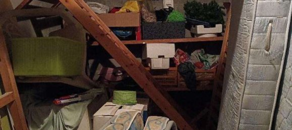 7-salle Appartement à Sondrio, Italy No. 7229 12