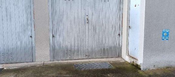 7-salle Appartement à Sondrio, Italy No. 7229 15