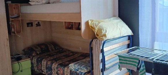 7-salle Appartement à Sondrio, Italy No. 7229 10