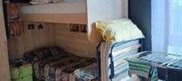 7-salle Appartement à Sondrio, Italy No. 7229 2