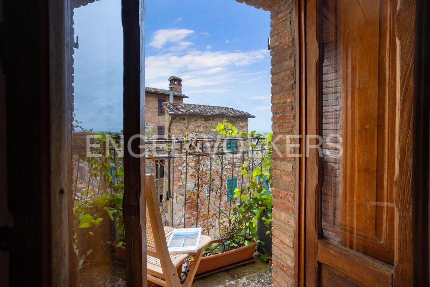 2 bedrooms House in Cetona, Italy No. 63835