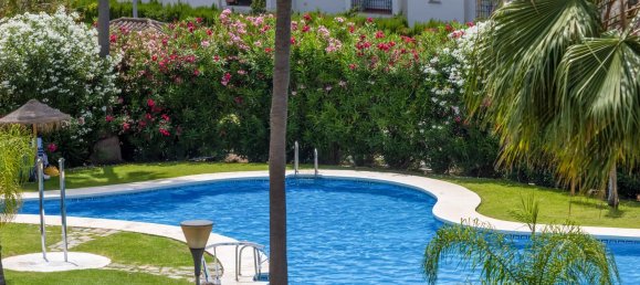 2 bedrooms Penthouse in Marbella, Spain No. 141934 2