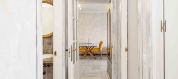 2 bedrooms Penthouse in Marbella, Spain No. 141934 12