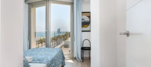 3 bedrooms Apartment in Ciutat Vella, Spain No. 28441 10
