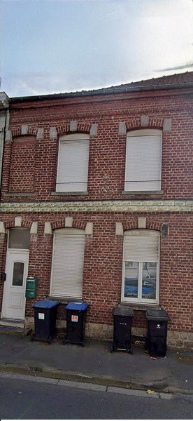 Здание с 2 спальнями в Рем, Франция № 228339